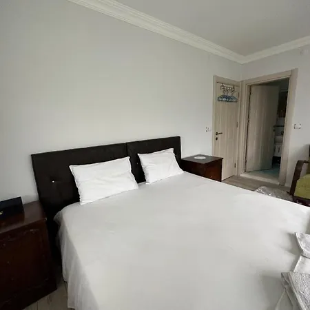 Hotel Forest Garden 4*